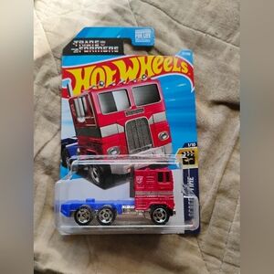 Hot Wheels Screen Time Transformers Optimus Prime